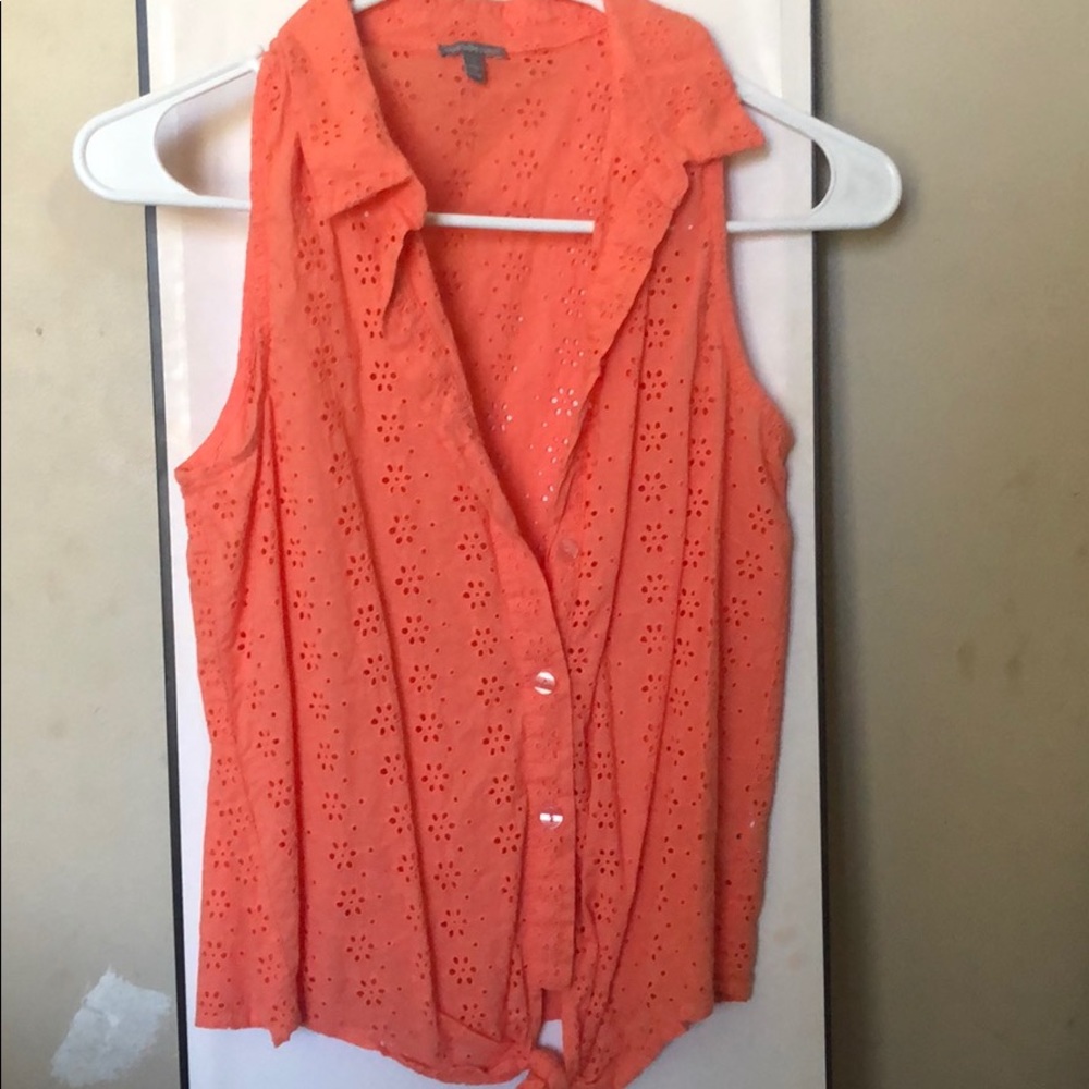 Charlotte Russe sleeveless button up top